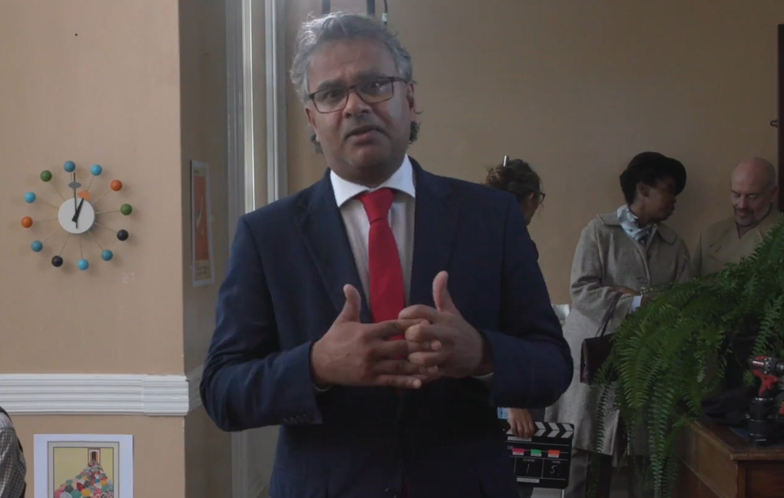 Dr Karl Marlowe, Chief Medical Officer of Oxford Health NHS Foundation Trust, announces lottery win for Warneford 200